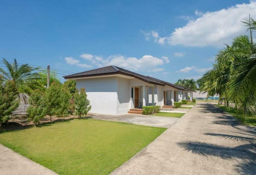 اتاق لوکس, Akard Private Villas Sattahip