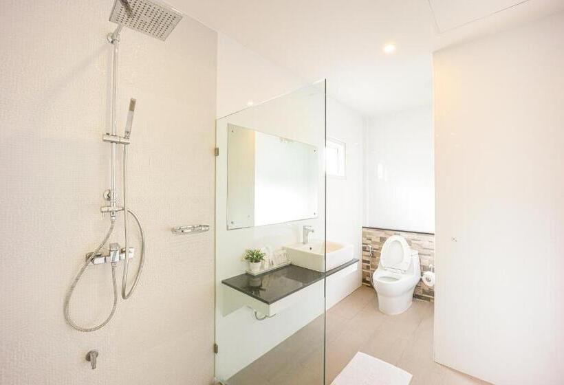 اتاق استاندارد, Akard Private Villas Sattahip