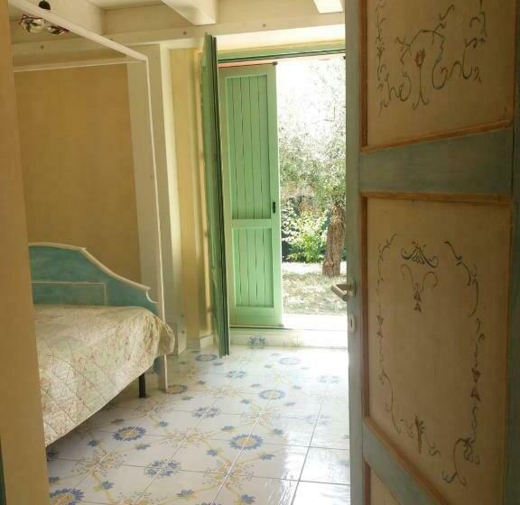 Standart Oda, Le Rondini