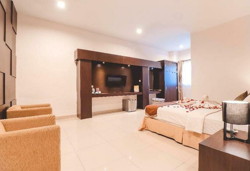 스탠다드 룸 킹사이즈 침대, Saka Hotel Medan