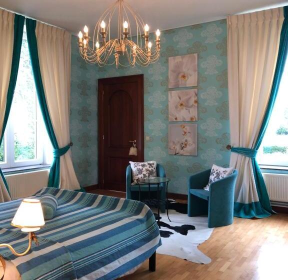Номер Стандарт с Гидромассажем, Château Les Tourelles