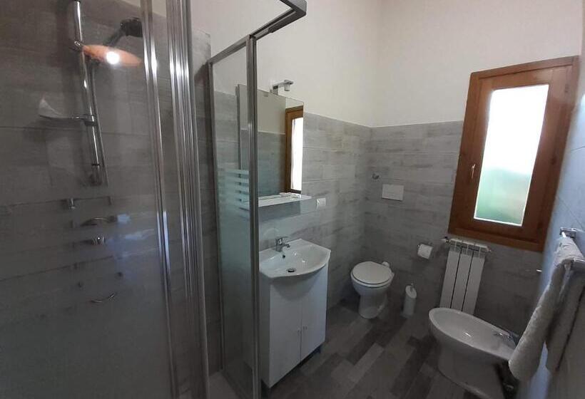 Номер Стандарт Трехместный, Agriturismo D Apostolo