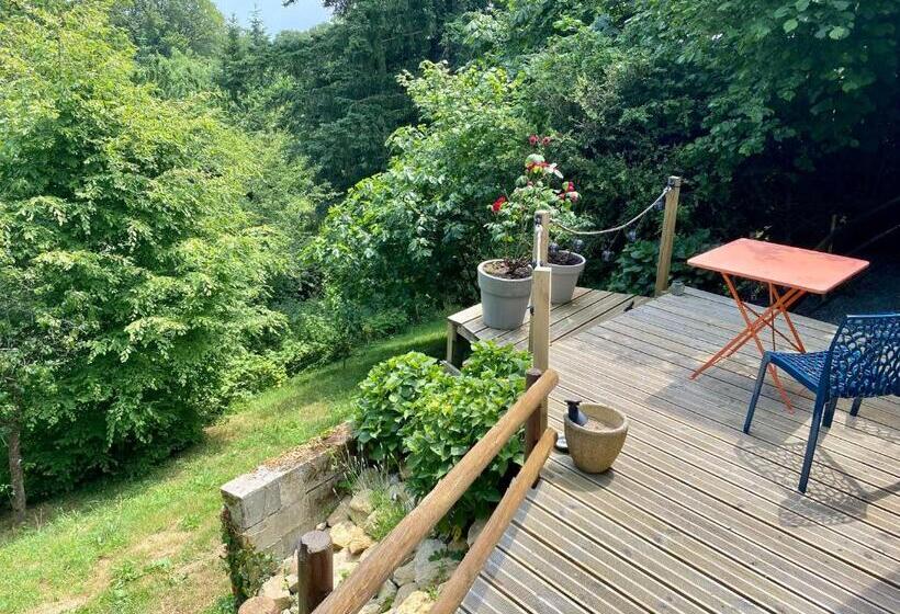 Номер Deluxe, La Chambre D Hotes De Marie Indépendante Et Sa Terrasse Avec Vue Panoramique Proche Alpes Mancelles