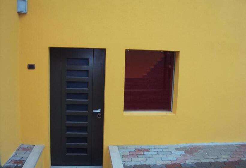 اتاق لوکس, Springs Loft