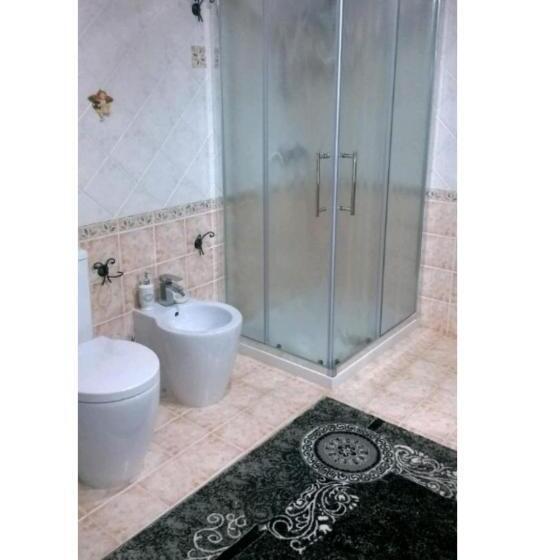 اتاق استاندارد یک تخته با سرویس بهداشتی مشترک, B&b L Oasi Del Vulture