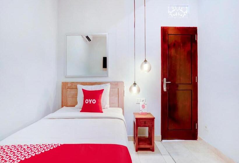 اتاق لوکس یک تخته, Vaccinated Staff  Oyo 90022 Puri Kramas Canggu