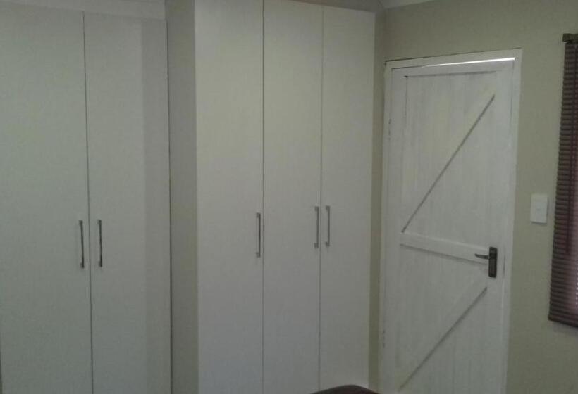 Номер Economy, High View Accommodation