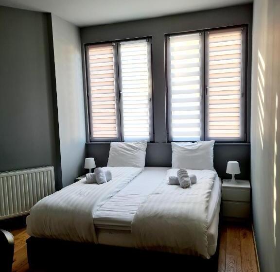Студия Deluxe, Hdc Nivelles Grand Place