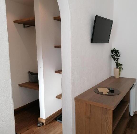 חדר סטנדרט נוף לאגם, Pension Claudia Zell Am See