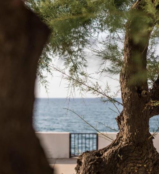 Апартаменты 2 Спальни, Cannotta Beach   Stromboli