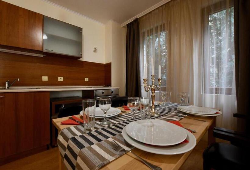 Апартаменты 2 спальни Вид на Сад, Dolomiti Apartments
