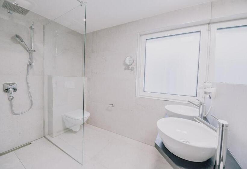 اتاق استاندارد, The Place Boutique & Design Hotel Flachau