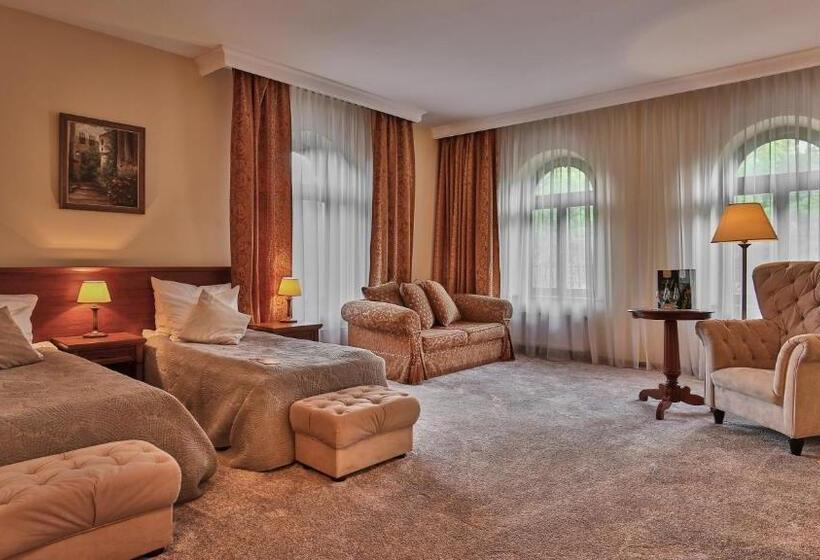 اتاق لوکس, Grand Hotel Stamary