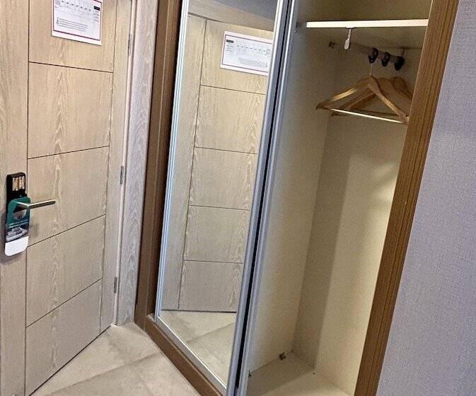 اتاق استاندارد, Marina Boutique