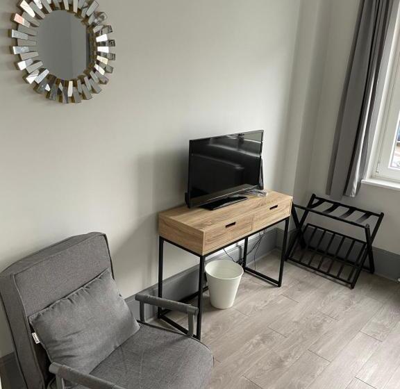 Quarto Deluxe, Meierstrasse