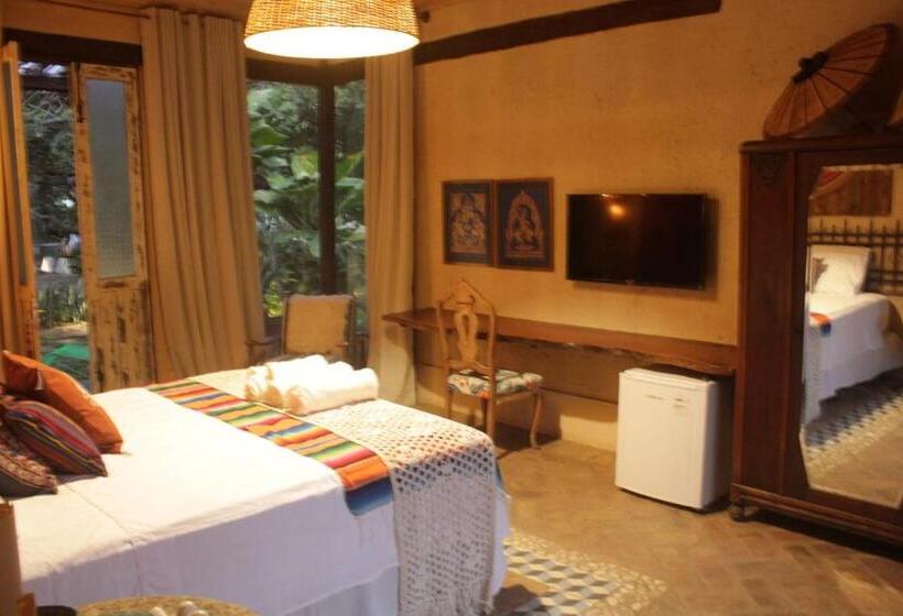 Quarto Deluxe com Sacada, Zazen Pousada By Santoregano