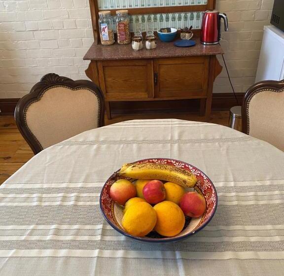 디럭스 스위트, Yass Central Bed & Breakfast