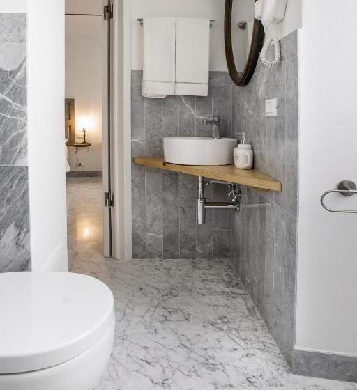 اتاق استاندارد, Carrara Bella