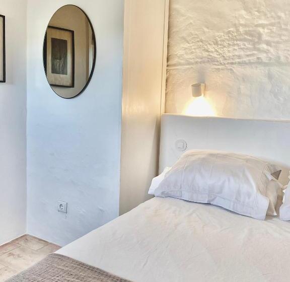 Люкс Дюплекс, Casa No Montinho