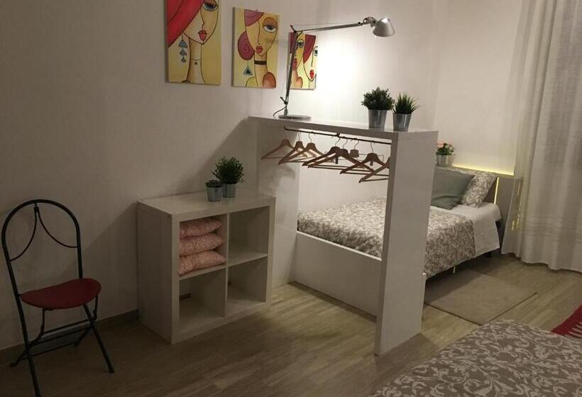 스탠다드 트리픔 룸 공동욕실, A Casa Di Narciso E Margherita
