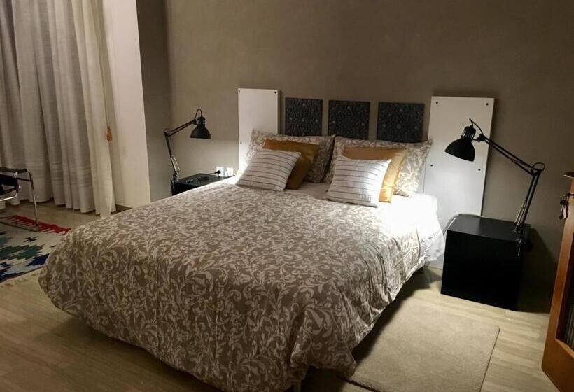 스탠다드 트리픔 룸 공동욕실, A Casa Di Narciso E Margherita