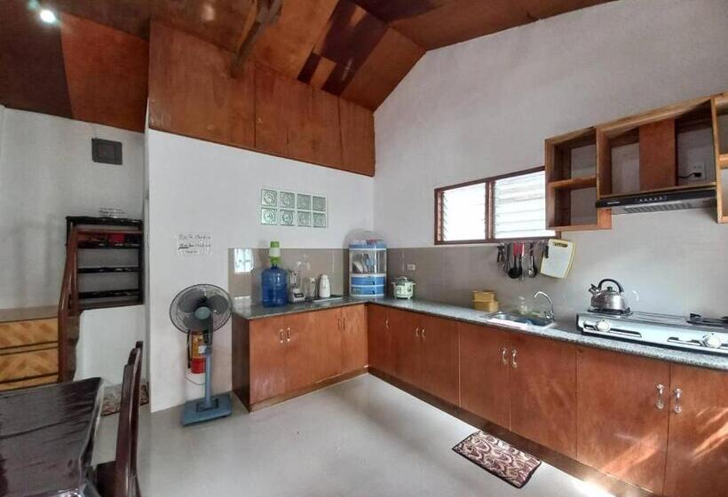 بانگلوی استاندارد با چشم‌انداز دریا, Sambag Hideaway Bungalows