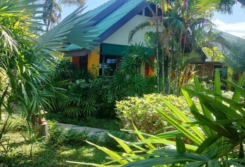 ویلای استاندارد با چشمانداز باغ, Sanuk Bungalow