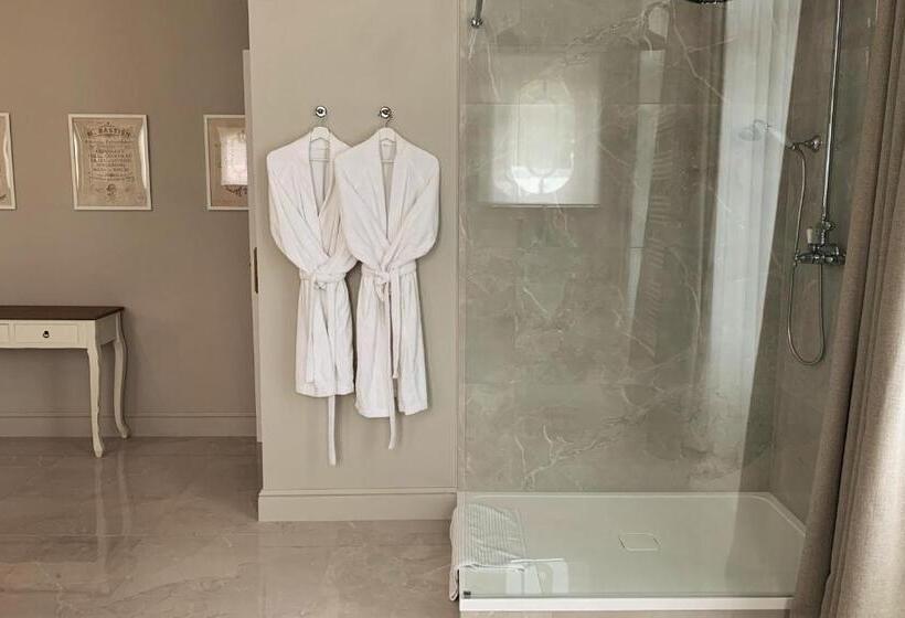 Номер Deluxe, Villa De Noailles
