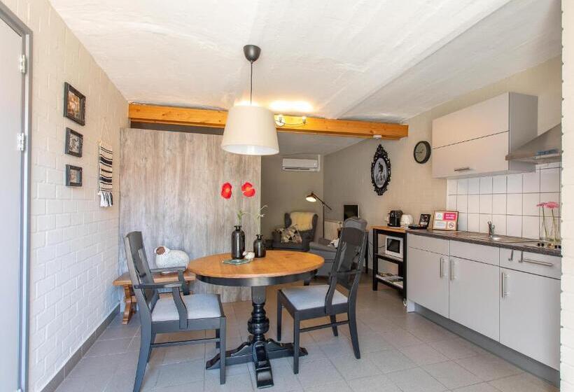 اتاق استاندارد, B&b Woonboerderij Peters