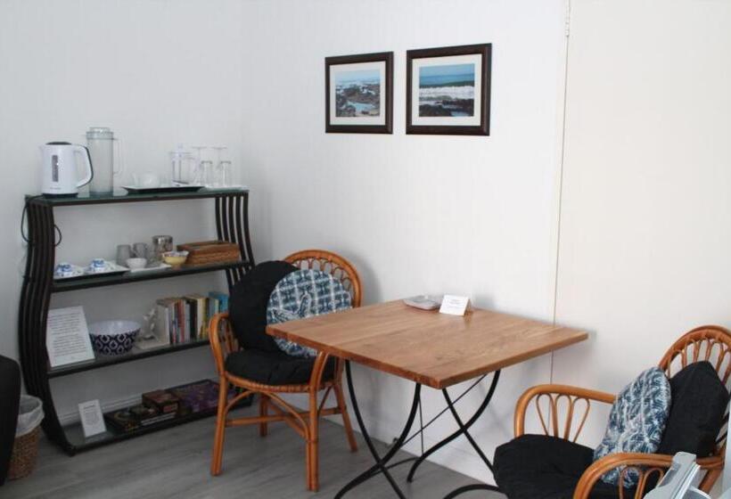 Люкс Повышенной Комфортности, Beach Break B&b   Deluxe Suites