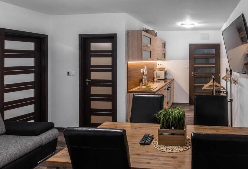 산 전망 스위트, Apartmány Jánošík