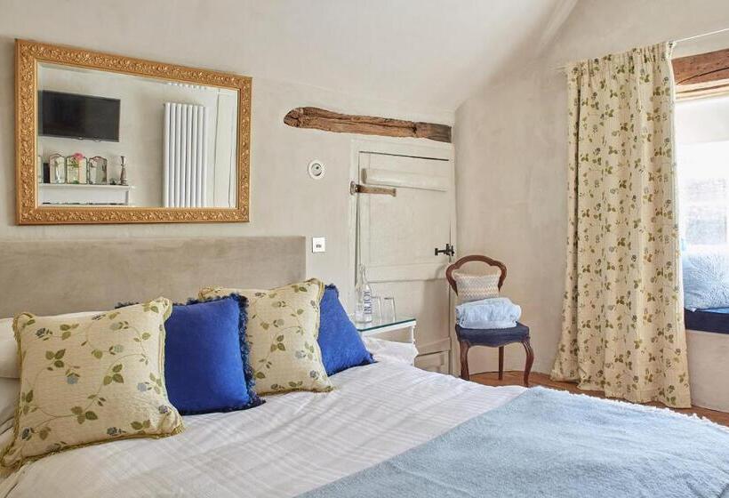 اتاق استاندارد, Cherry Tree Farm B And B