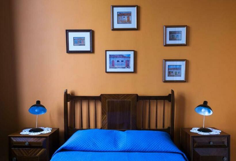 اتاق استاندارد, Vintage Balcony Guesthouse