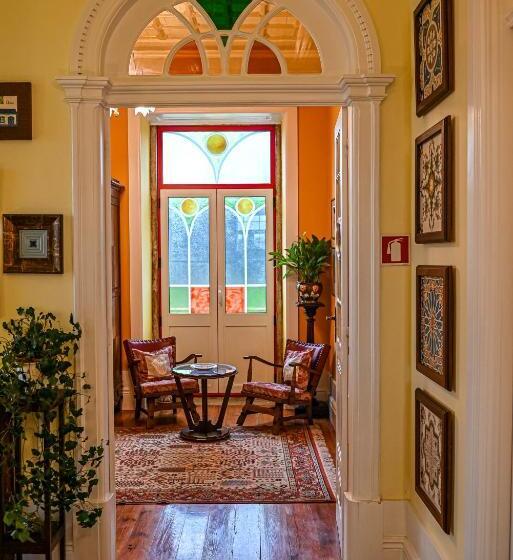 سوییت, Vintage Balcony Guesthouse