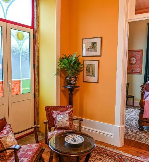 سوییت, Vintage Balcony Guesthouse