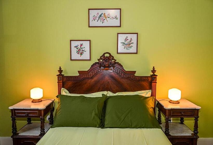 اتاق استاندارد, Vintage Balcony Guesthouse