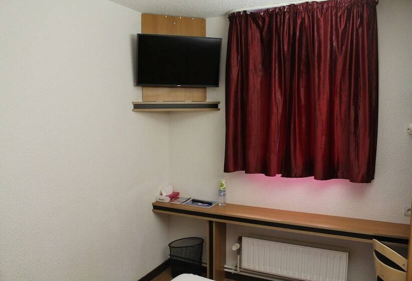 اتاق استاندارد, Brit Hotel La Bonne Etape