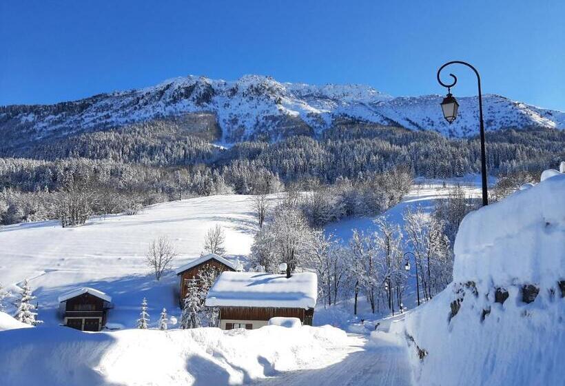 اتاق سوپریور خانوادگی, Chalet Du Crey