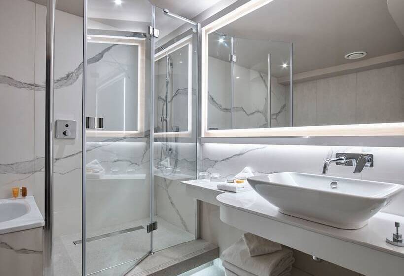 Номер Superior, Club Quarters Hotel Covent Garden Holborn, London