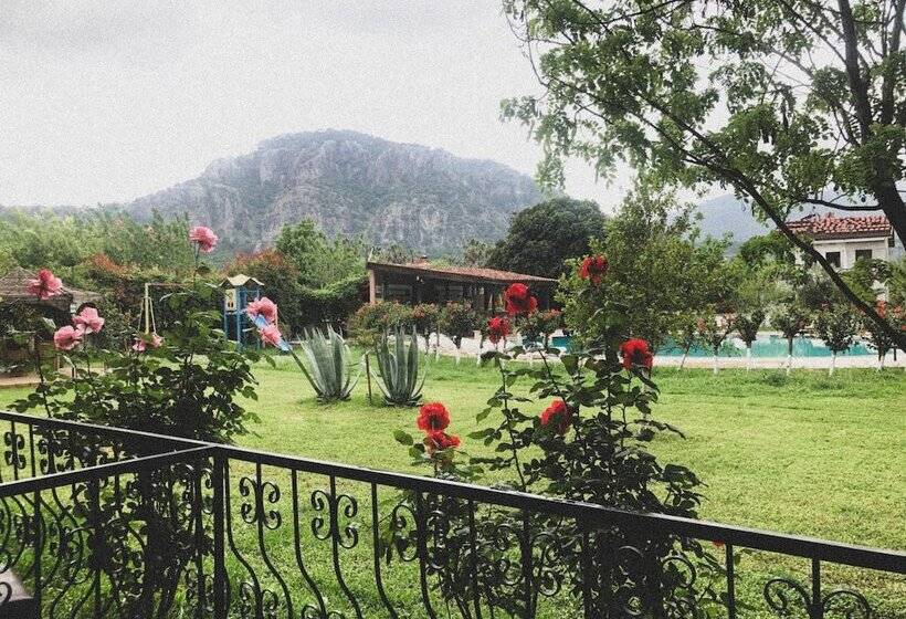 Семейный Номер, Palme Dalyan