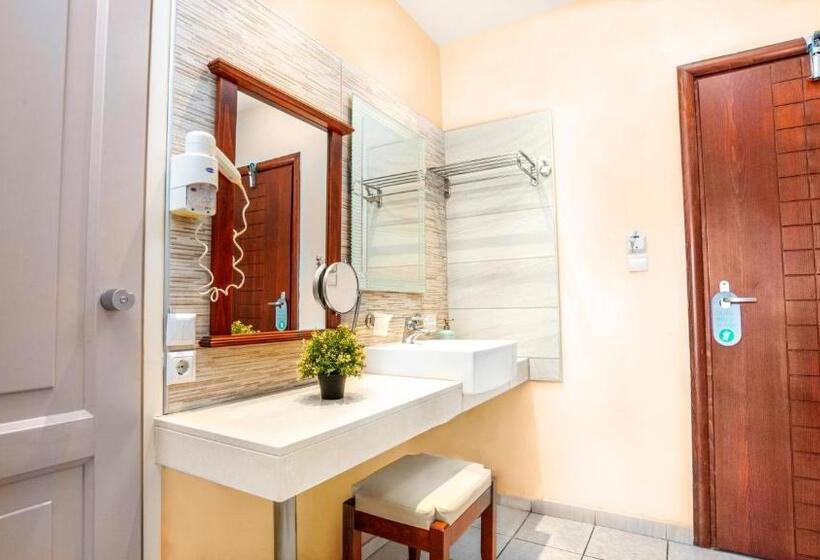 Quarto Estandar, Philoxenia Hotel & Spa