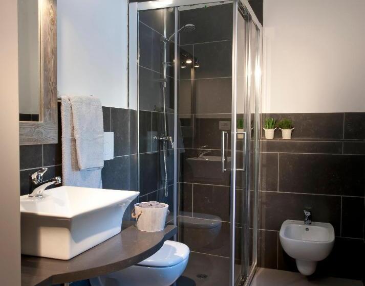 اتاق لوکس, Le Suites   Di Fronte Ospedale Sacro Cuore