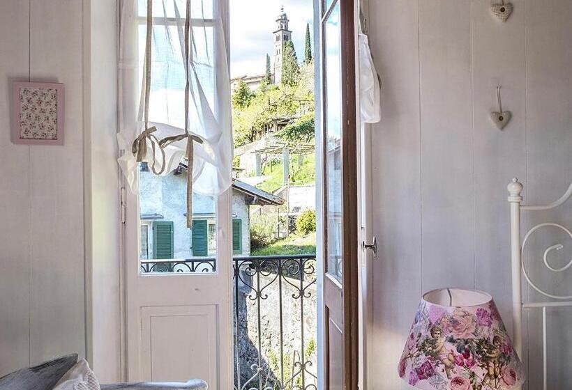 Номер Стандарт с Балконом, Casa Angiolina   Holidays