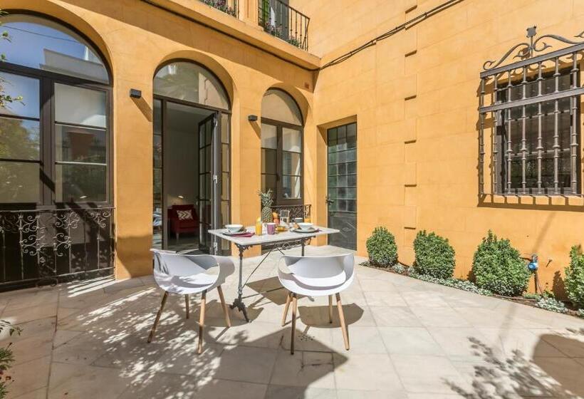 آپارتمان 1 خوابه همکف, Casa Temprado