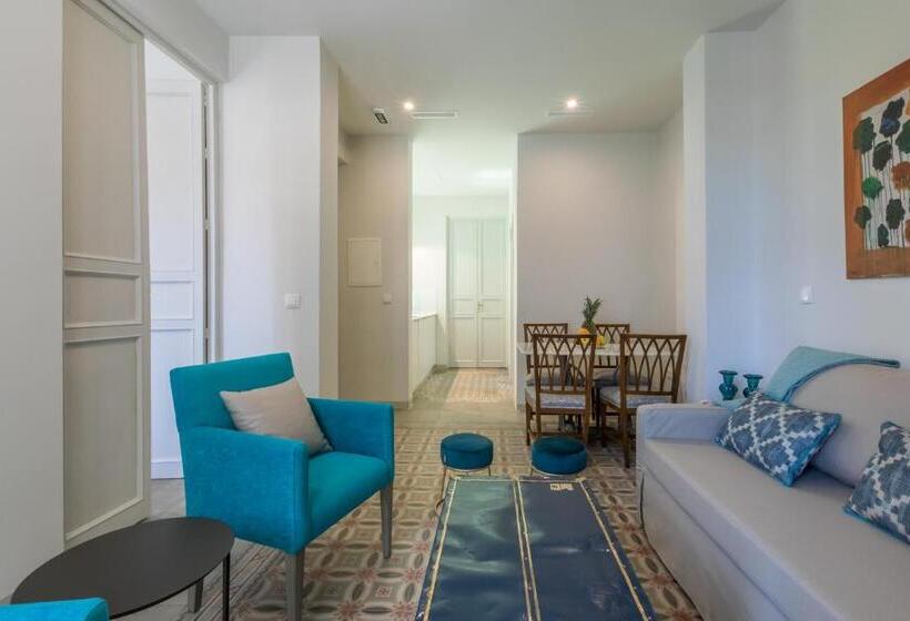آپارتمان 1 خوابه با بالکن, Casa Temprado