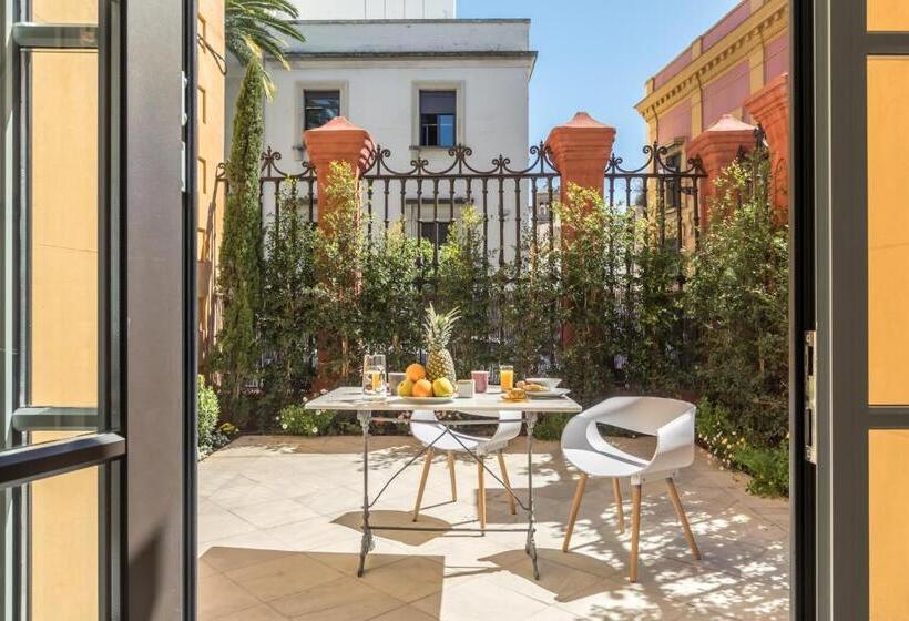 آپارتمان 1 خوابه همکف, Casa Temprado