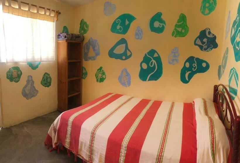 اتاق استاندارد, Los Nardos Hostel