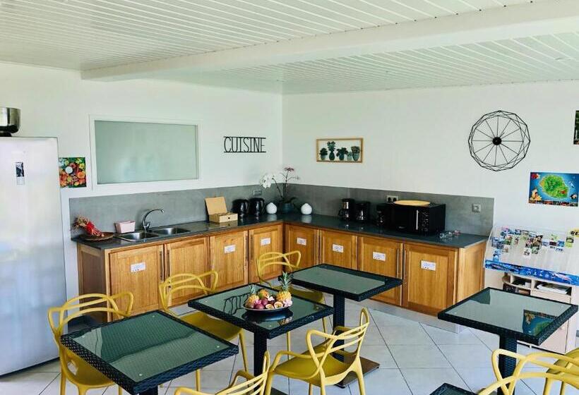 اتاق لوکس, La Villa Maé