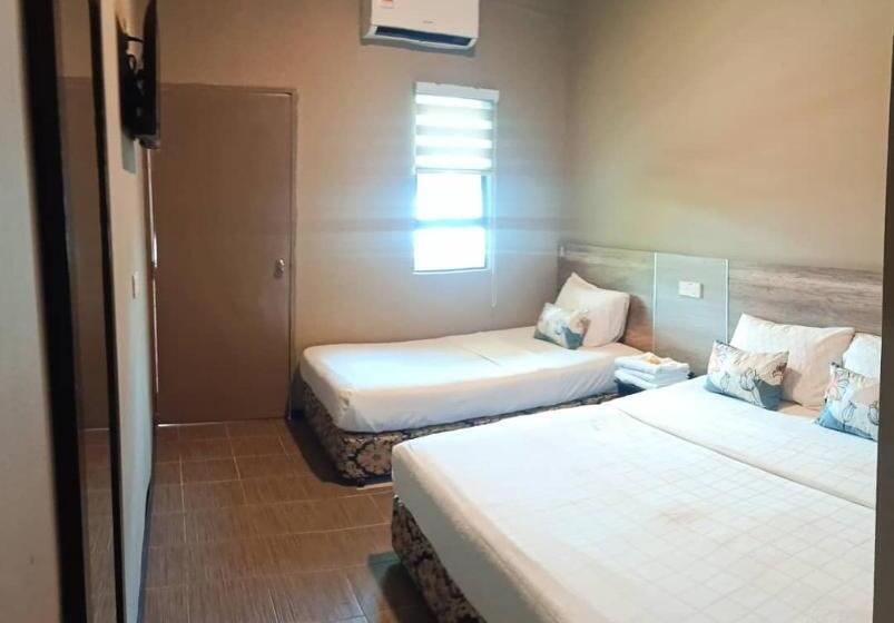 اتاق استاندارد با بالکن, Tc Theme Park Guest House