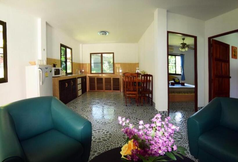 Бунгало Стандарт 2 Спальни, D&k Smiley Phuket Resort